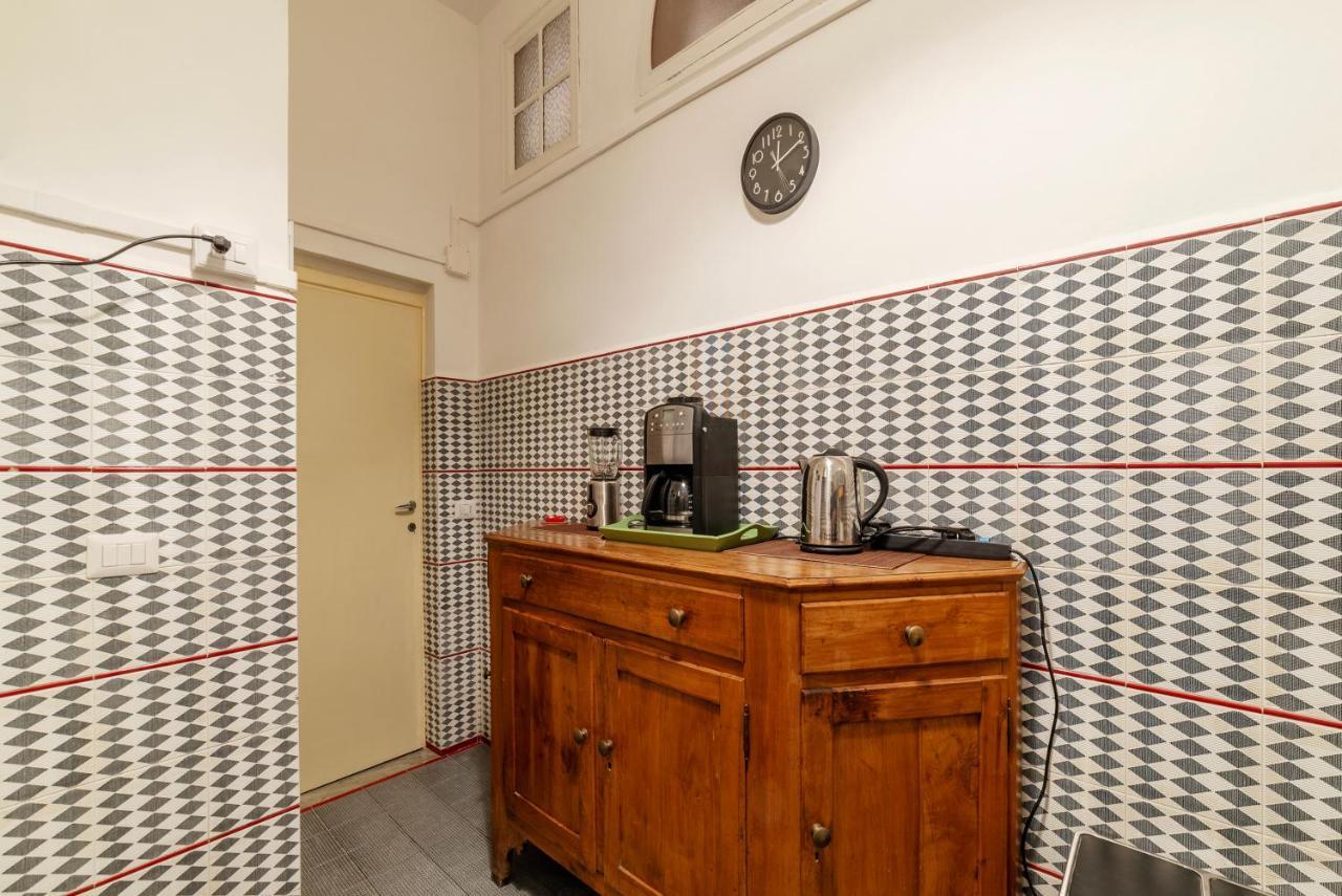 Pantheon Apartment - L'Angolo Nascosto Dei Quadri Rome Bagian luar foto